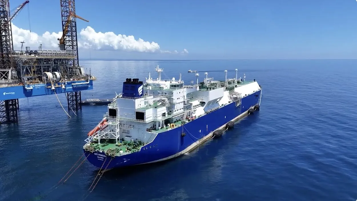 ENI acelera su estrategia global de GNL mientras define su futuro en Vaca Muerta