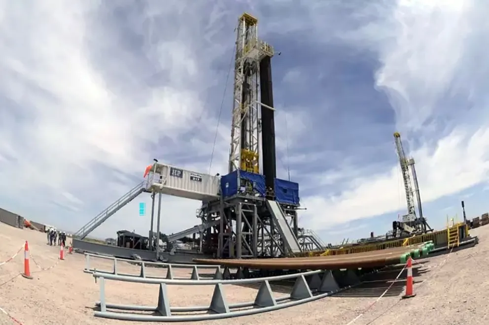 El BID respaldará a YPF con USD 500 millones para ampliar la infraestructura de Vaca Muerta