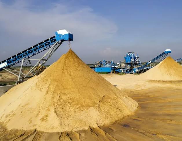 Bitrenes, peajes y arena: el nuevo desafío logístico que enfrenta Vaca Muerta