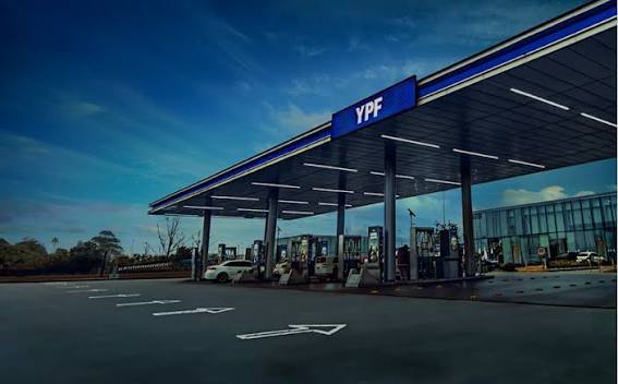 Vaca Muerta marcó un nuevo récord de fractura y YPF sostuvo 203 horas continuas en Bandurria