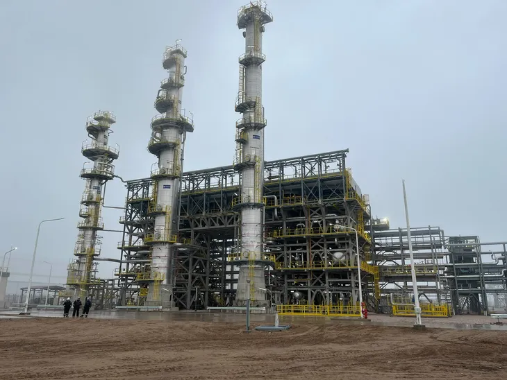 Compañía Mega acelera inversiones para ampliar el procesamiento de líquidos de gas de Vaca Muerta