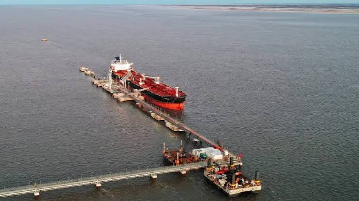 Puerto Rosales exportó más de 17 millones de barriles de Vaca Muerta a Estados Unidos